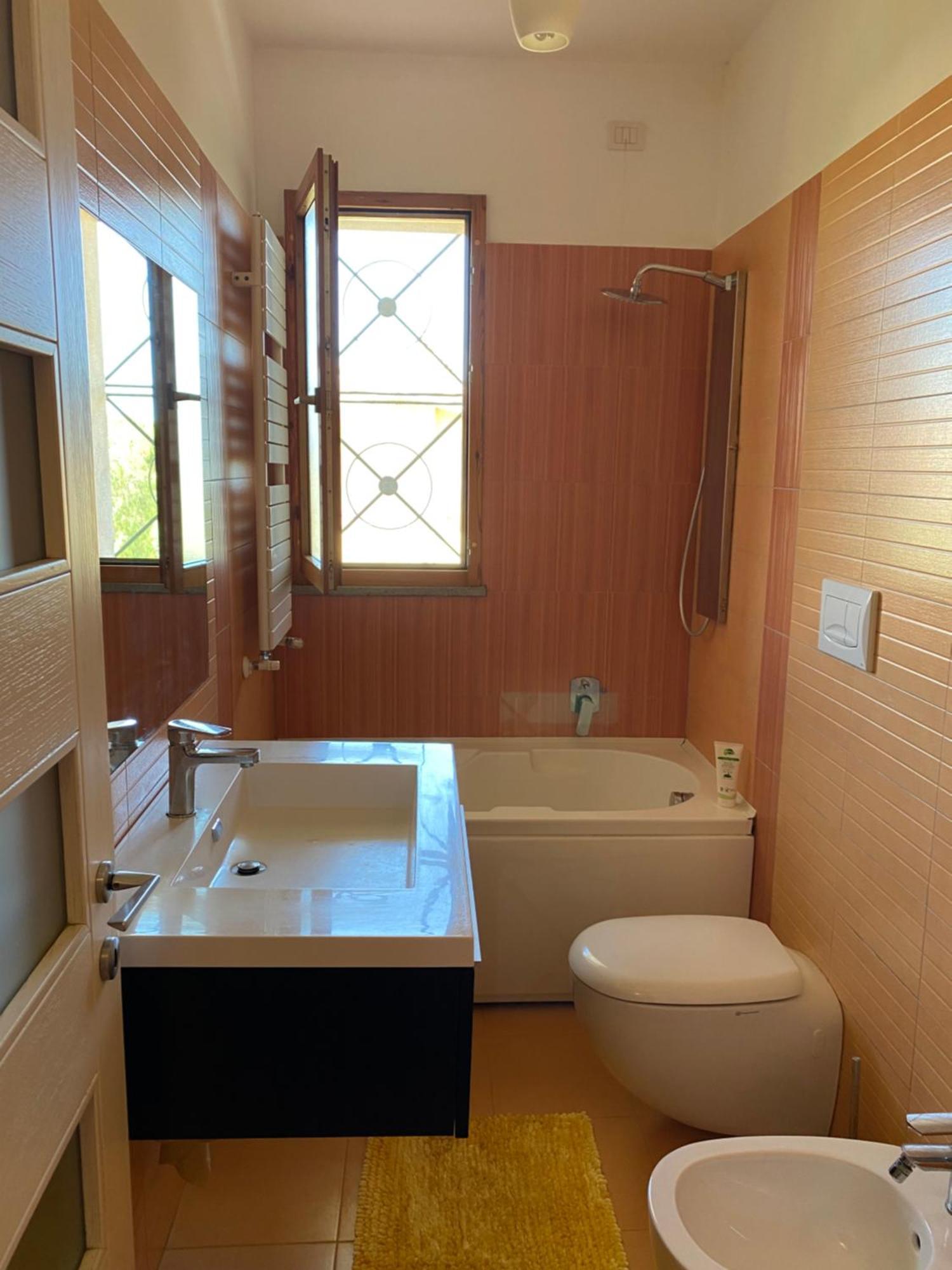 Villetta Relax Fast Wi-Fi 9 Min Porto Civitavecchia 圣塔马利奈拉 外观 照片