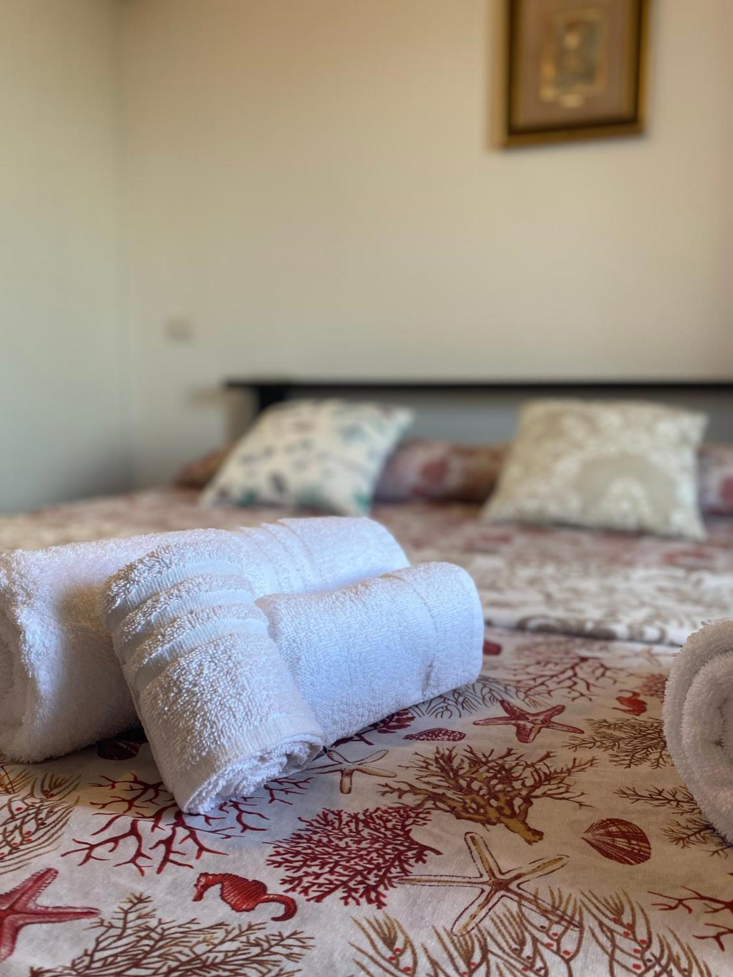 Villetta Relax Fast Wi-Fi 9 Min Porto Civitavecchia 圣塔马利奈拉 外观 照片